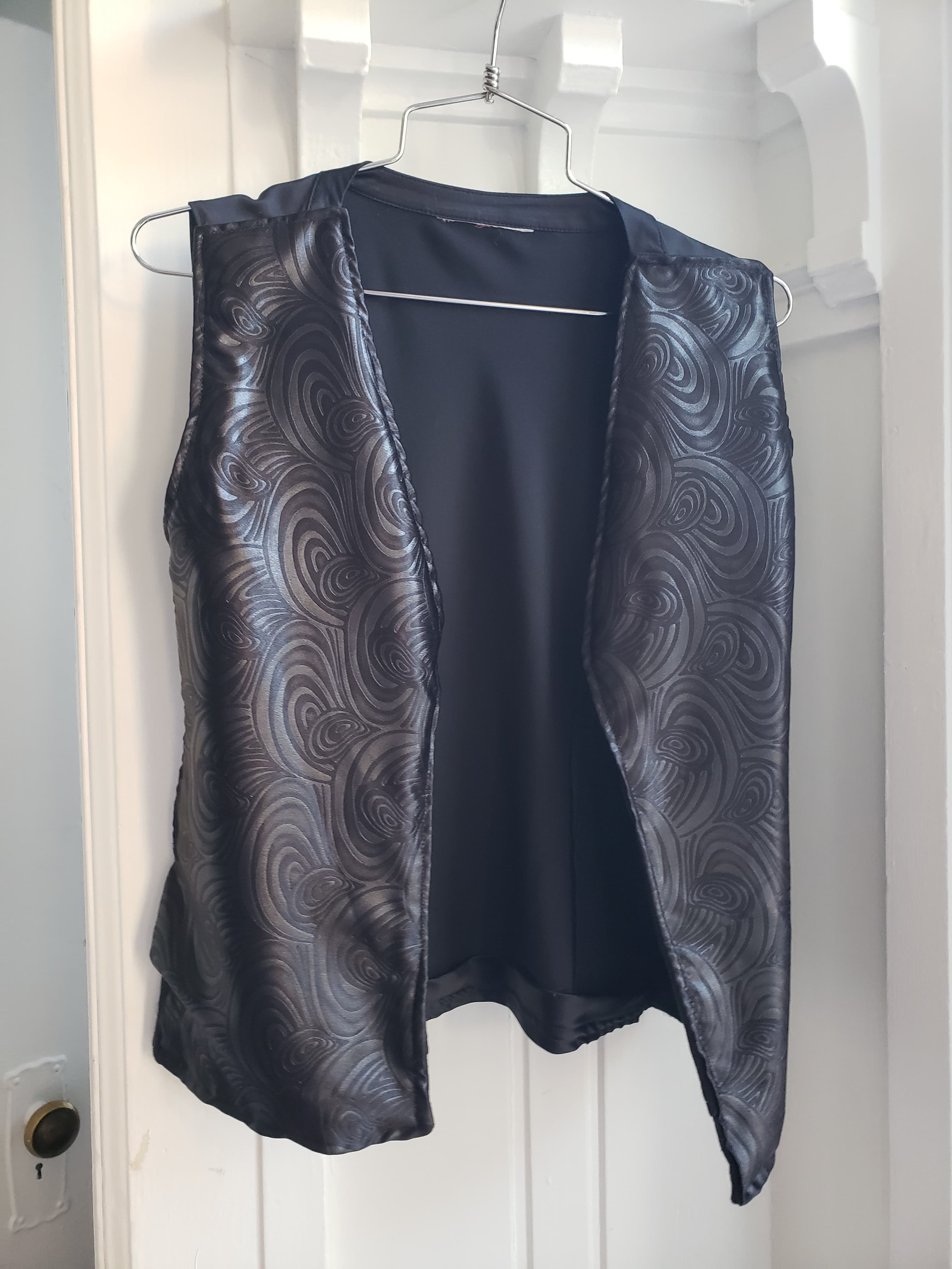 Black Swirl Vest